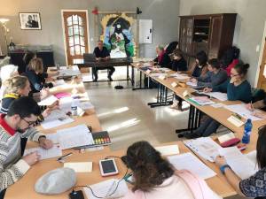 Cours-dans-la-salle-Leung_original